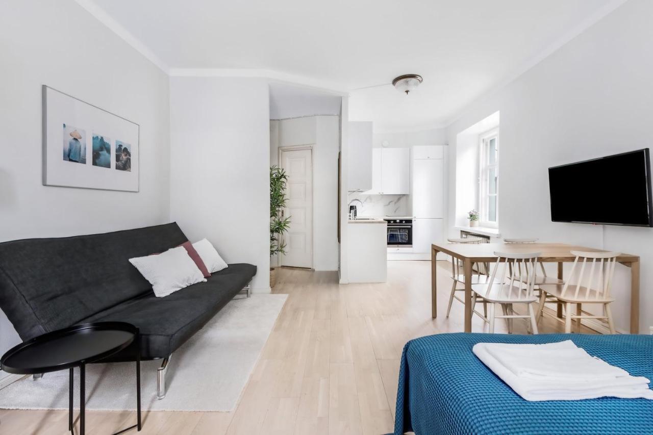 Wehost Modern Scandinavian Studio In Trendy Kallio Helsinki Bagian luar foto