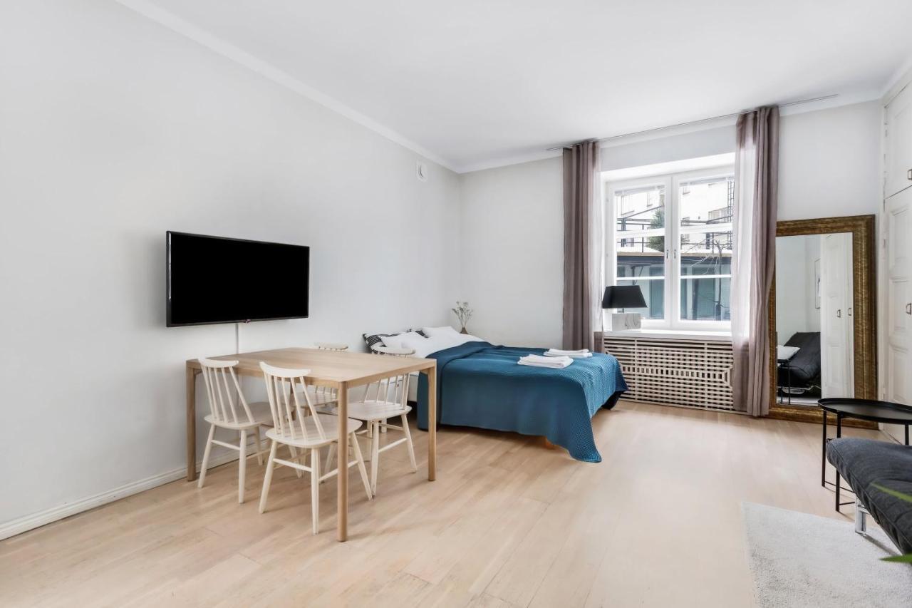 Wehost Modern Scandinavian Studio In Trendy Kallio Helsinki Bagian luar foto